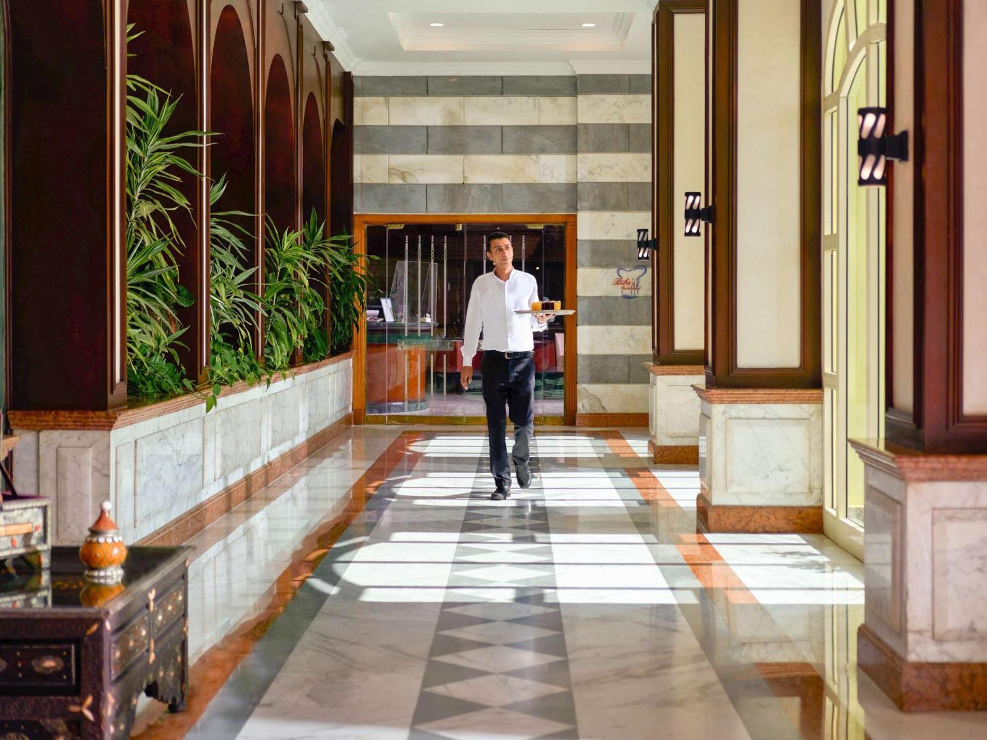 โมเวนพิก ไคโร มีเดีย ซิตี้ Hotel Giza ภายนอก รูปภาพ Lobby
